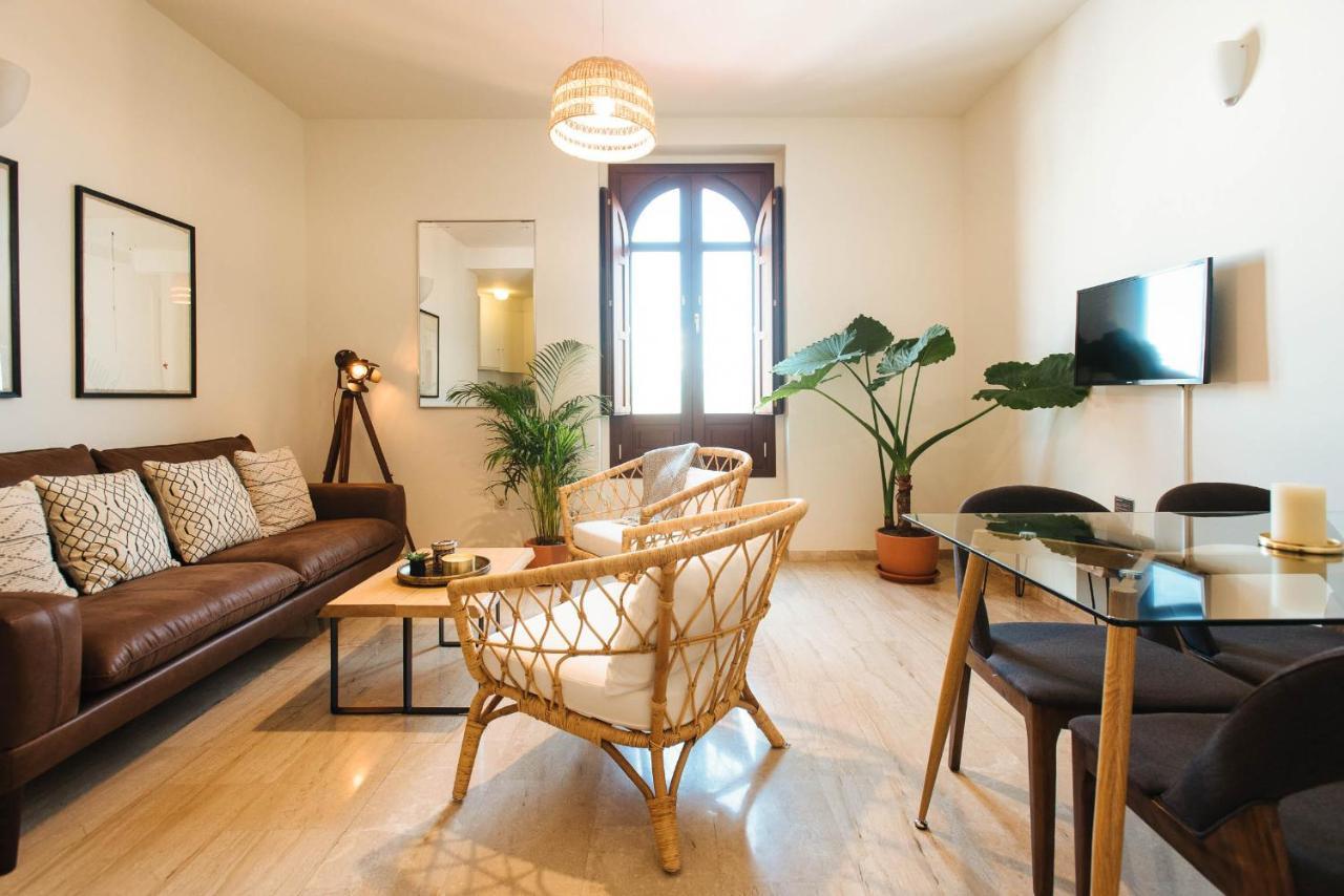 סביליה The Old Print House - Space Maison Apartments מראה חיצוני תמונה